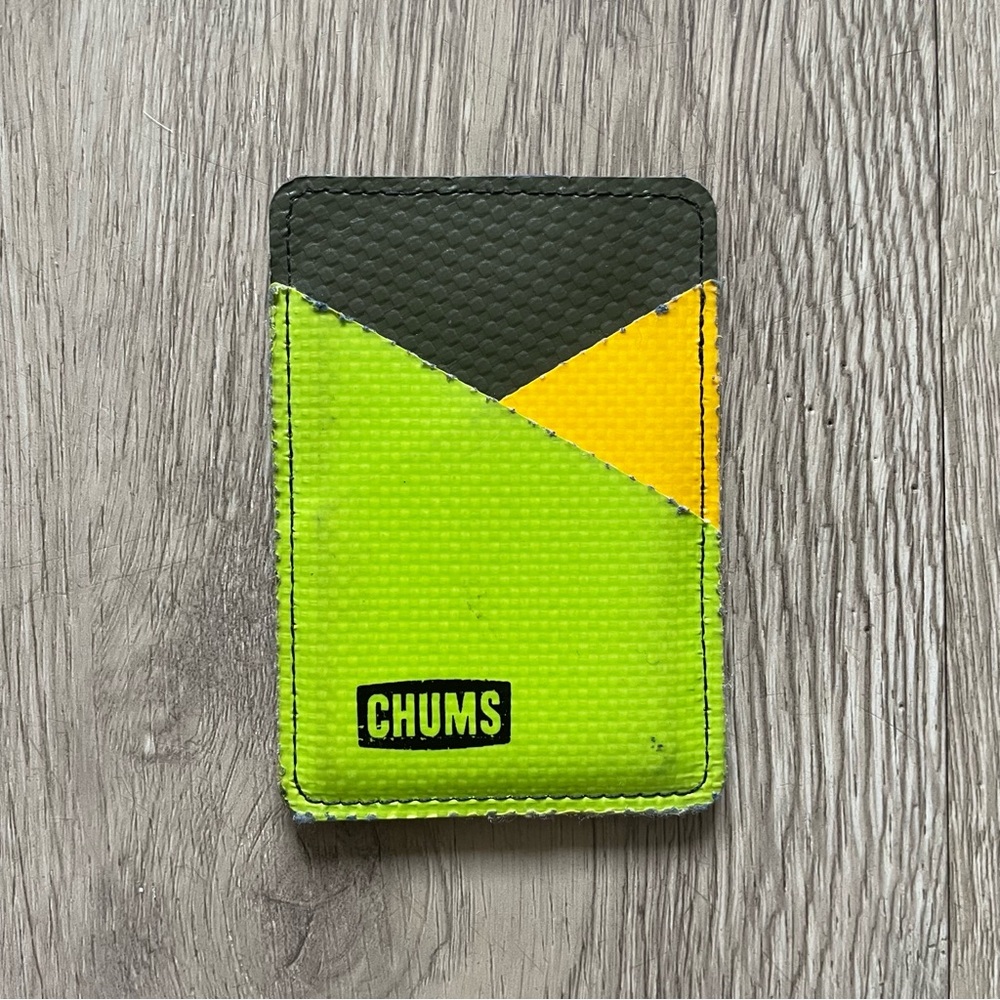 Chums Green and Yellow Wallet
